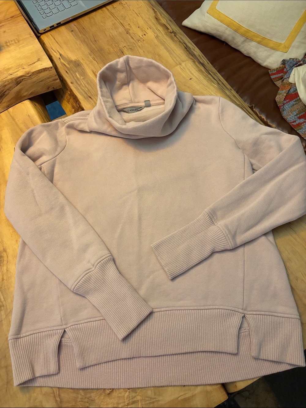 XS Athleta Light Pink Turtleneck Sweatshirt